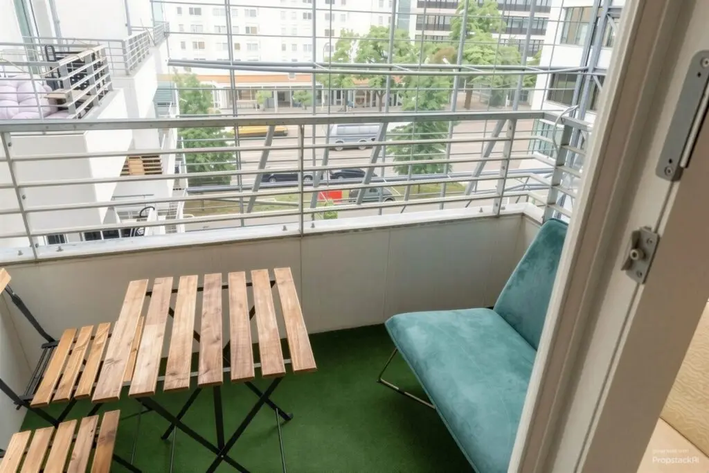 Balkon - (KI generiert) - (KI generiert)