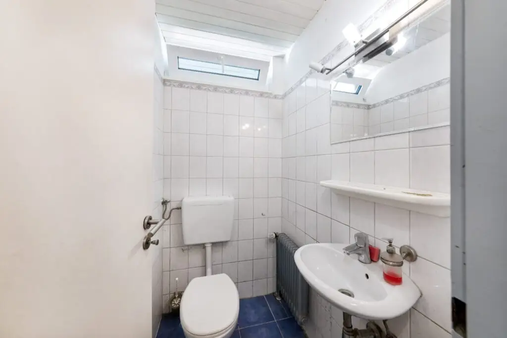 WC