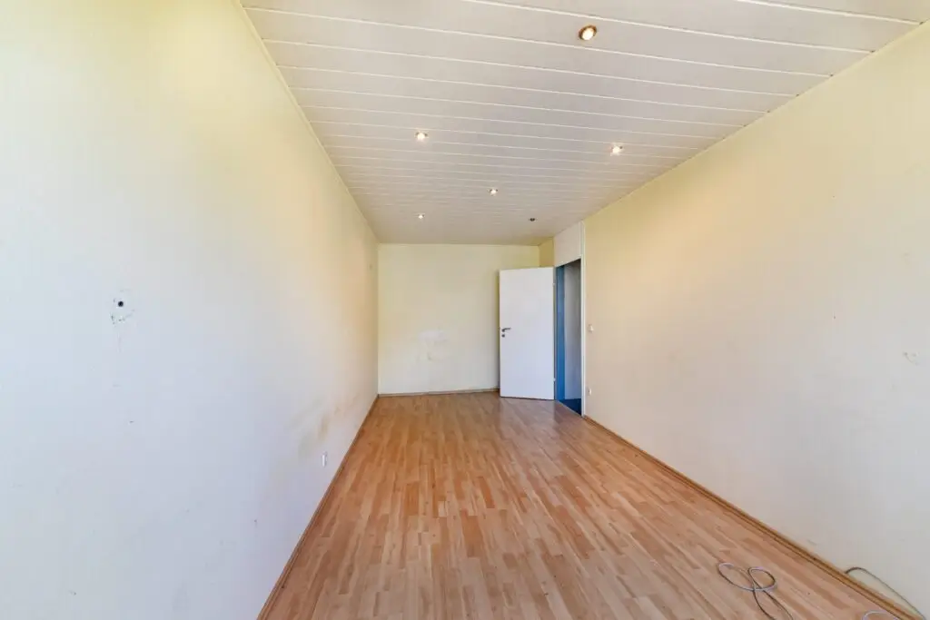 Schlafzimmer Eltern